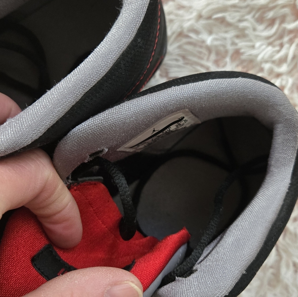 🦍Men's Jordans Size 8.5 - Picture 4 of 8